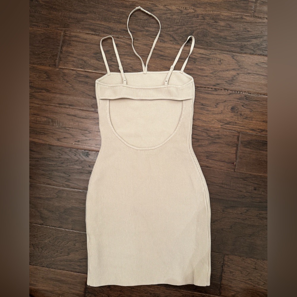 Babaton Skulpt Knit Back Cut Out - Picture 2 of 2